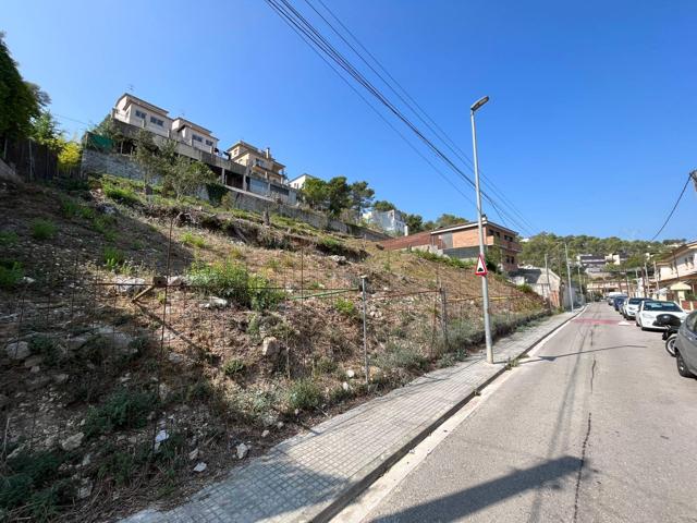 Terreno urbano en Canyelles, urbanización California photo 0