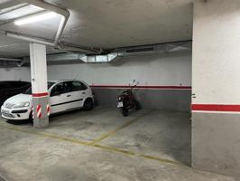 Dos plazas de garaje en venta en Vilanova i la Geltrú, centro photo 0