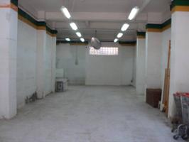 LOCAL COMERCIAL DE 100 M2, EN ZONA SANT JOAN. photo 0