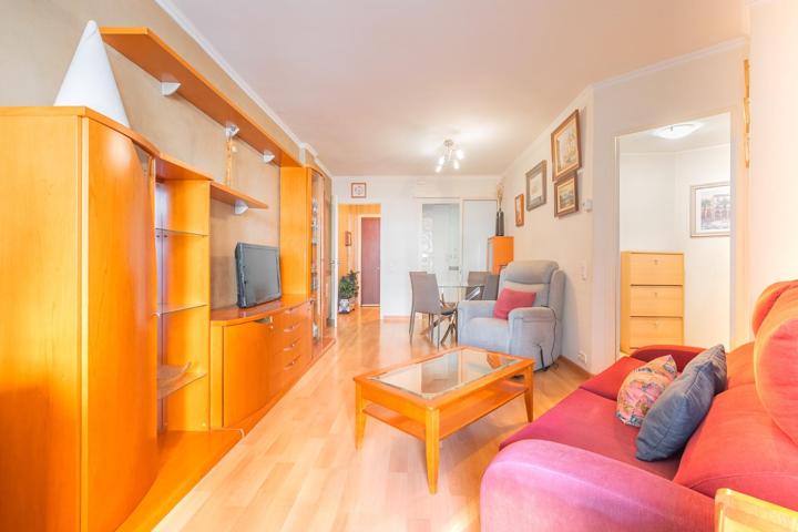 Piso En venta en Barri De Mar, Vilanova I La Geltru photo 0