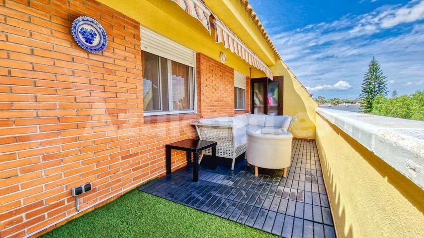Estupendo piso en venta de 3 dormitorios y 2 baños en San Juan de Alicante photo 0