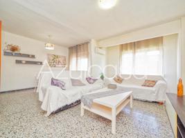 Excelente oportunidad. Piso a la venta de 3 dormitorios y 2 baños en Benalúa photo 0