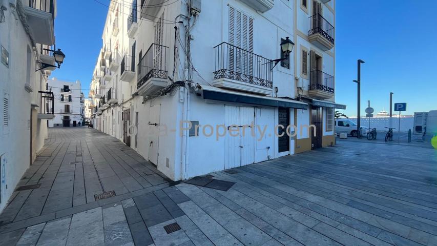 VENTA - INVERSION - Local comercial en La Marina, Ibiza photo 0