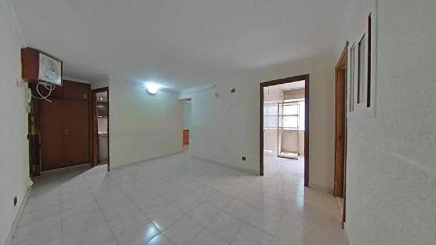 PISO EN LA FLORIDA - LAS PLANAS photo 0