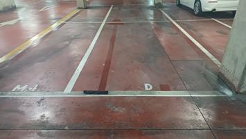 ¡PLAZA DE PARKING EN C.C. LA FARGA! photo 0