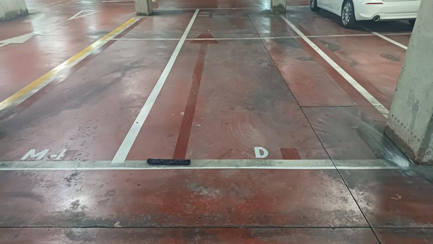 ¡PLAZA DE PARKING EN C.C. LA FARGA! photo 0