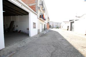 Nave industrial de 180 m aprox., totalmente diáfana . photo 0