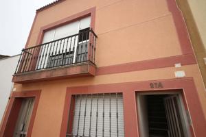 Vivienda en 1º Planta en buena zona de Montijo photo 0