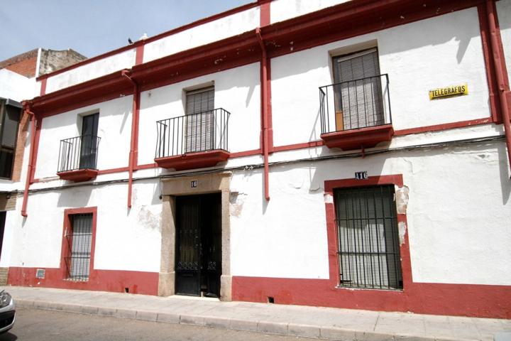 Casa señorial en el centro de Montijo photo 0