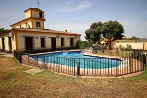 Exclusiva finca en venta con explotación agrícola y vvda. de alto nivel – 65 hs. en plena naturaleza photo 0