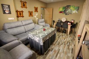 Casa reformada en zona de San Roque - Badajoz photo 0