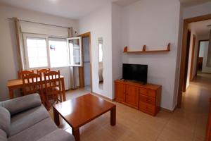 Apartamento con plaza de garaje y trastero en Mérida photo 0
