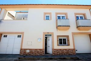 CASA EN VALDELACALZADA photo 0