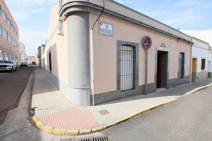 Casa en planta baja próxima al centro photo 0