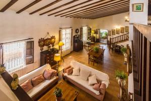 Una gran casa para familias de gusto exquisito photo 0