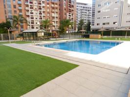 ¡Vive donde todo sucede! alquiler de vivienda amueblada en la Avenida de Francia photo 0