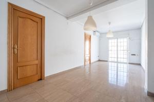 Vivienda familiar con alma en el corazón de Natzaret – ¡Terrazas, luz y espacio para vivir a lo grande photo 0