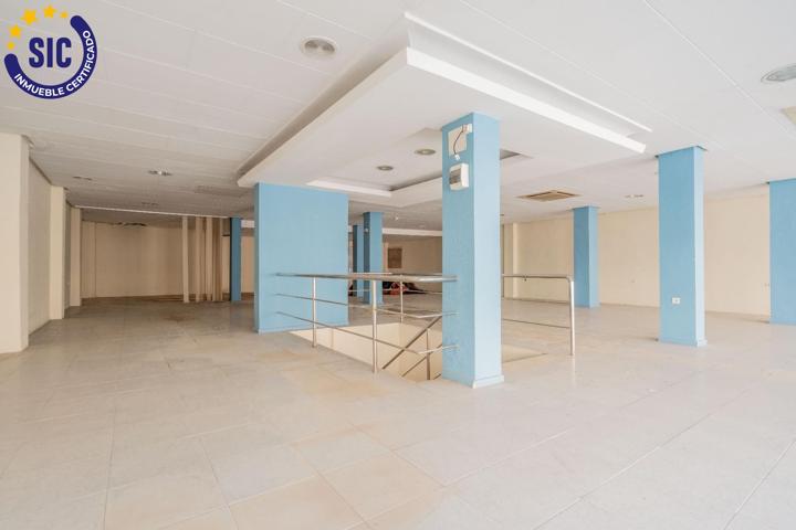 SE VENDE LOCAL COMERCIAL EN AVENIDA PRINCIPAL DE BENETÚSSER 🏢 photo 0