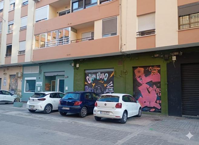 Local en venta en Benimaclet photo 0