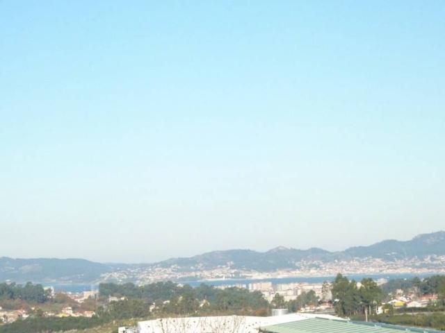 REF 1323 SOLAR EDIFICABLE 650 m2 LLANO Y SOLEADO CON VISTAS (VIGO) photo 0