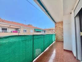 Amplio Apartamento a Solo 400 Metros de la Playa del Cura – Torrevieja photo 0