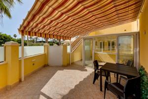 Bungalow dúplex en Mar Azul (Torrevieja) photo 0