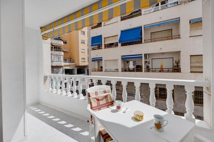 Apartamento de dos dormitorios en Playa del Cura photo 0