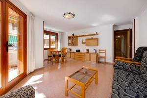 Apartamento de tres dormitorios a 100 metros de la playa del acequión photo 0