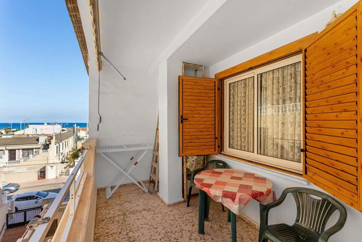 Apartamento 3 dormitorios con vistas laterales al mar y garaje cerrado. photo 0