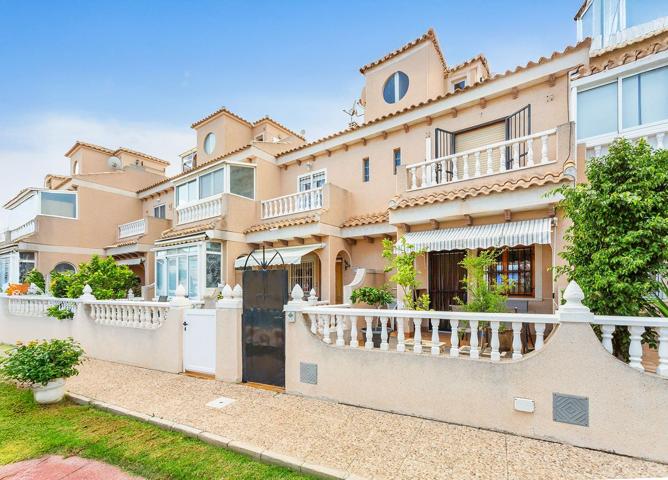 Dúplex de 2 dormitorios + 2 baños con jardín, solárium y piscina comunitaria. photo 0