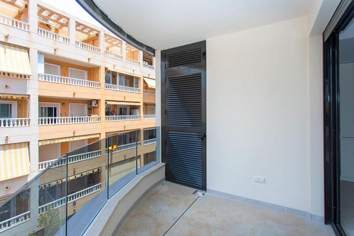 APARTAMENTO DE 2 DORMITORIOS 2 BAÑOS EN TORREVIEJA EN PLAYA DEL CURA photo 0