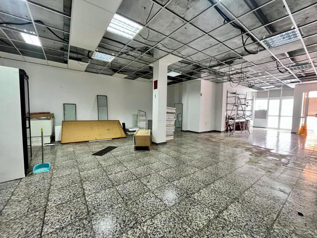 ALQUILER LOCAL COMERCIAL EN EL TABLERO photo 0