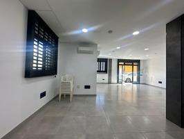 ALQUILER DE LOCAL COMERCIAL A ESTRENAR EN CRUCE DE ARINAGA photo 0