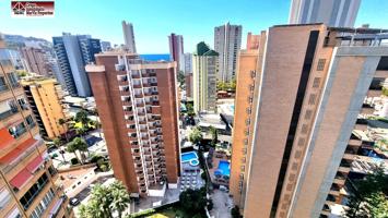 ¡Encantador Apartamento en la Playa de Levante, Benidorm! photo 0