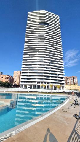 Tu Nuevo Hogar en Benidorm Beach: Apartamento con Vistas al Mar. photo 0