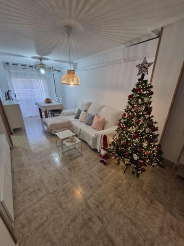 ¿Buscas un hogar en Santa Pola? ¡Tenemos el piso perfecto para ti! photo 0