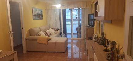 PISO DE DOS DORMITORIOS TOTALMENTE REFORMADO photo 0