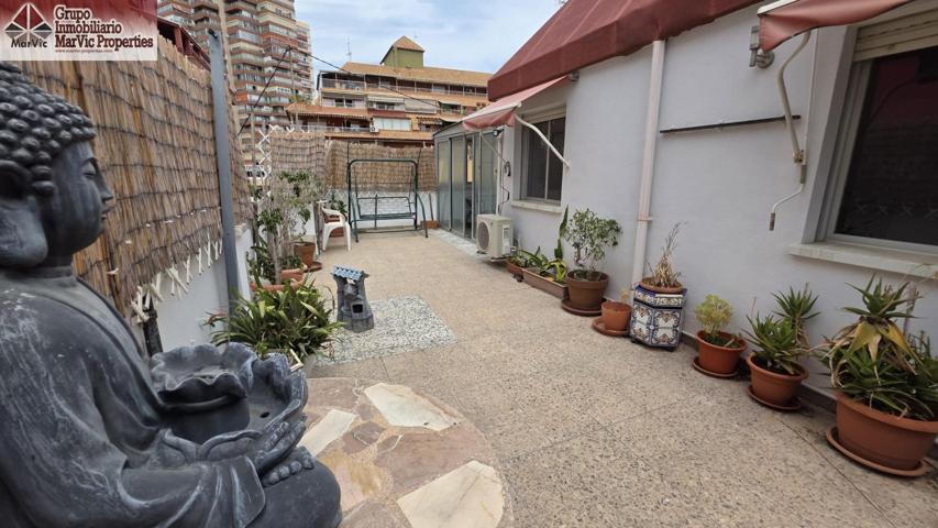 Ático con Gran Terraza en el Centro de Benidorm – Luminoso y con Vistas Despejadas photo 0