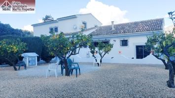 Espectacular Casa con Terreno en Castell de Guadalest photo 0