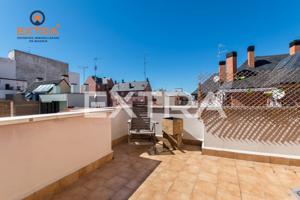 Ático con terraza y trastero en calle Cactus, a 3 minutos de Bravo Murillo photo 0