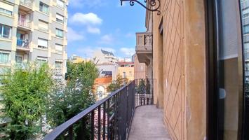 PISO EN TARRAGONA CENTRO DE 5 HABITACIONES photo 0