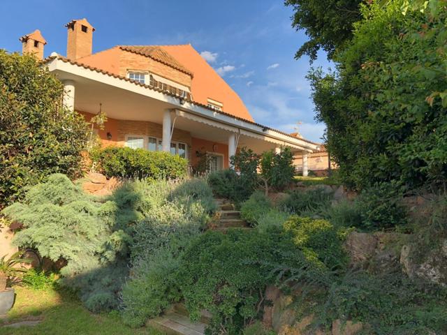 Chalet en Cumbres de San Antonio - Torre en Conill photo 0