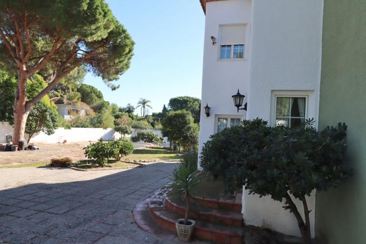 Chalet en el centro de Campolivar Godella photo 0