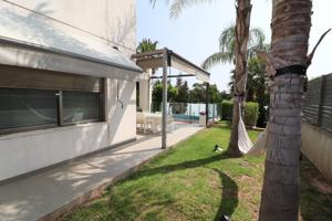 Chalet independiente en Santa Barbara photo 0