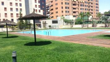 FANTASTICO ATICO EN EL PAU photo 0