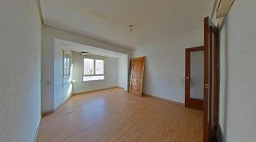 Piso En venta en Centro, Elche photo 0