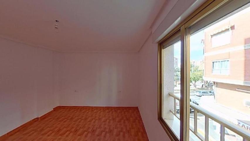 Piso En venta en Carrús, Elche photo 0
