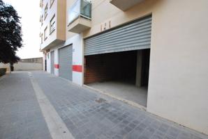 Local comercial de 90 m2, zona de Mura, cerca del centro photo 0