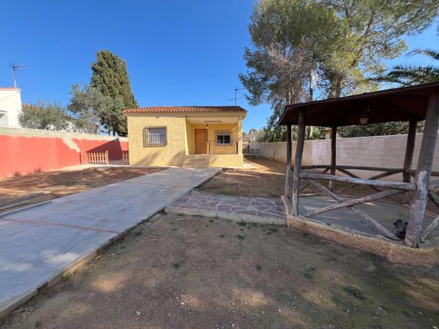 Chalet reformado en alquiler en Lliria – Vergel de San Miguel photo 0