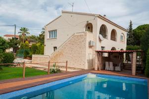 Unifamiliar En venta en Ortenbach, Calpe photo 0
